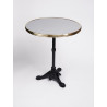 table de bistrot parisien gris clair cerclage laiton pied fonte