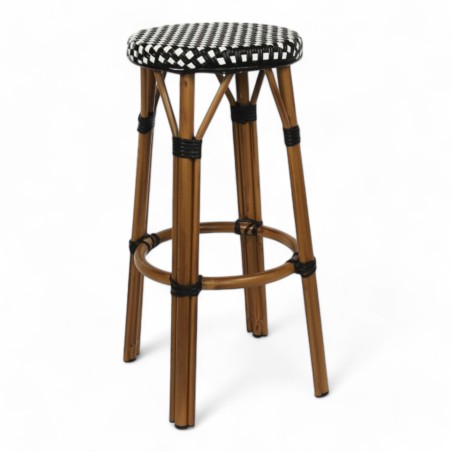 tabouret de bar rotin design pour terrasse de restaurant tressé noir et blanc