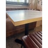 Plateau de table carré - CALACATTA Mat - chants dorés