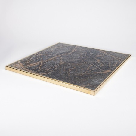 Plateau de table de terrasse carré en stratifié imitation marbre noir SIENNA et cadre laiton Plateau de table de terrasse carré en stratifié imitation marbre noir SIENNA et cadre laiton
