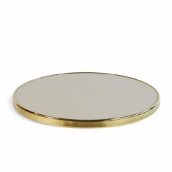 Plateau de table rond couleur crème et brillant, cerclage doré en laiton