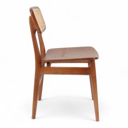 Chaise de repas odense bois foncé et cannage naturel. Chaise en bois bistrot paris