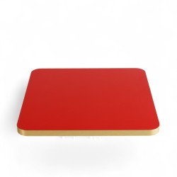 Plateau de table intérieur carré en stratifié couleur rouge et bords dorés coins arrondis