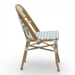 chaise de terrasse parisienne rotin BOURBON, de couleur Blanche, Bleue clair et grise. Mobilier de qualité professionnelle.