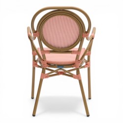 Fauteuil de terrasse au tressé rose et blanc. Fauteuil d'extérieur pour restaurant, motif en forme de pointillés