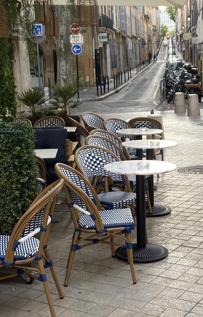 chaise de terrasse restaurant empilable aix en provence